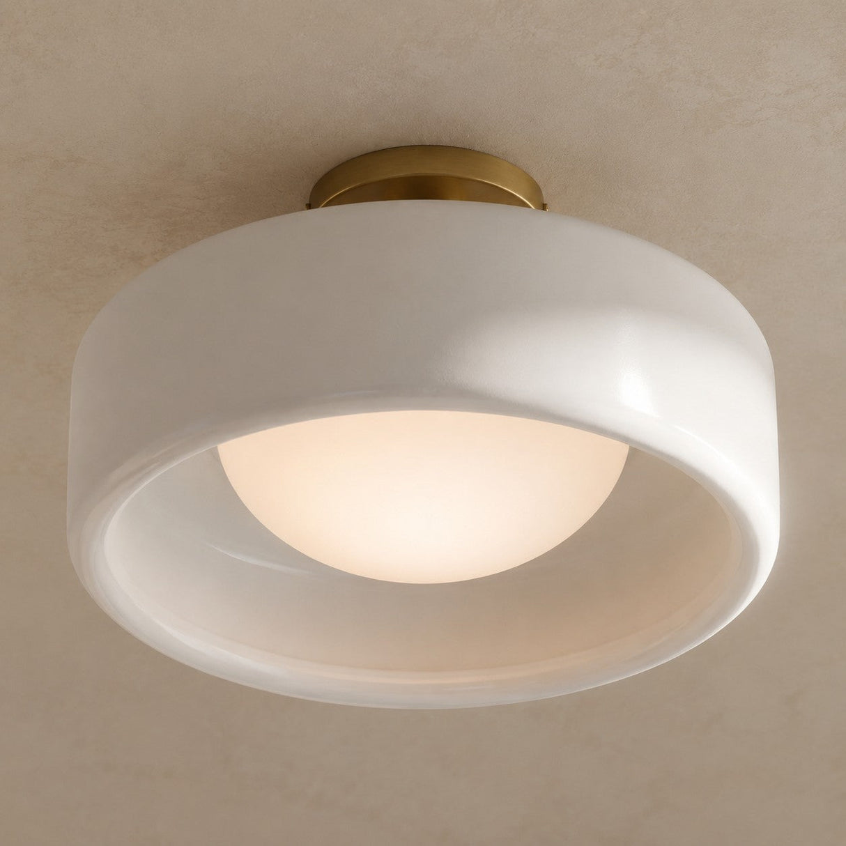 Cerova Scandinavian Porcelain Flush Mount Ceiling Light for Kitchens